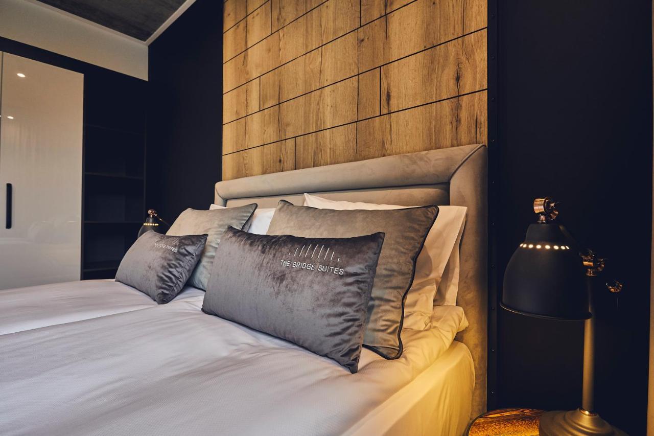 The Bridge Suites Hotel Kraków Eksteriør billede