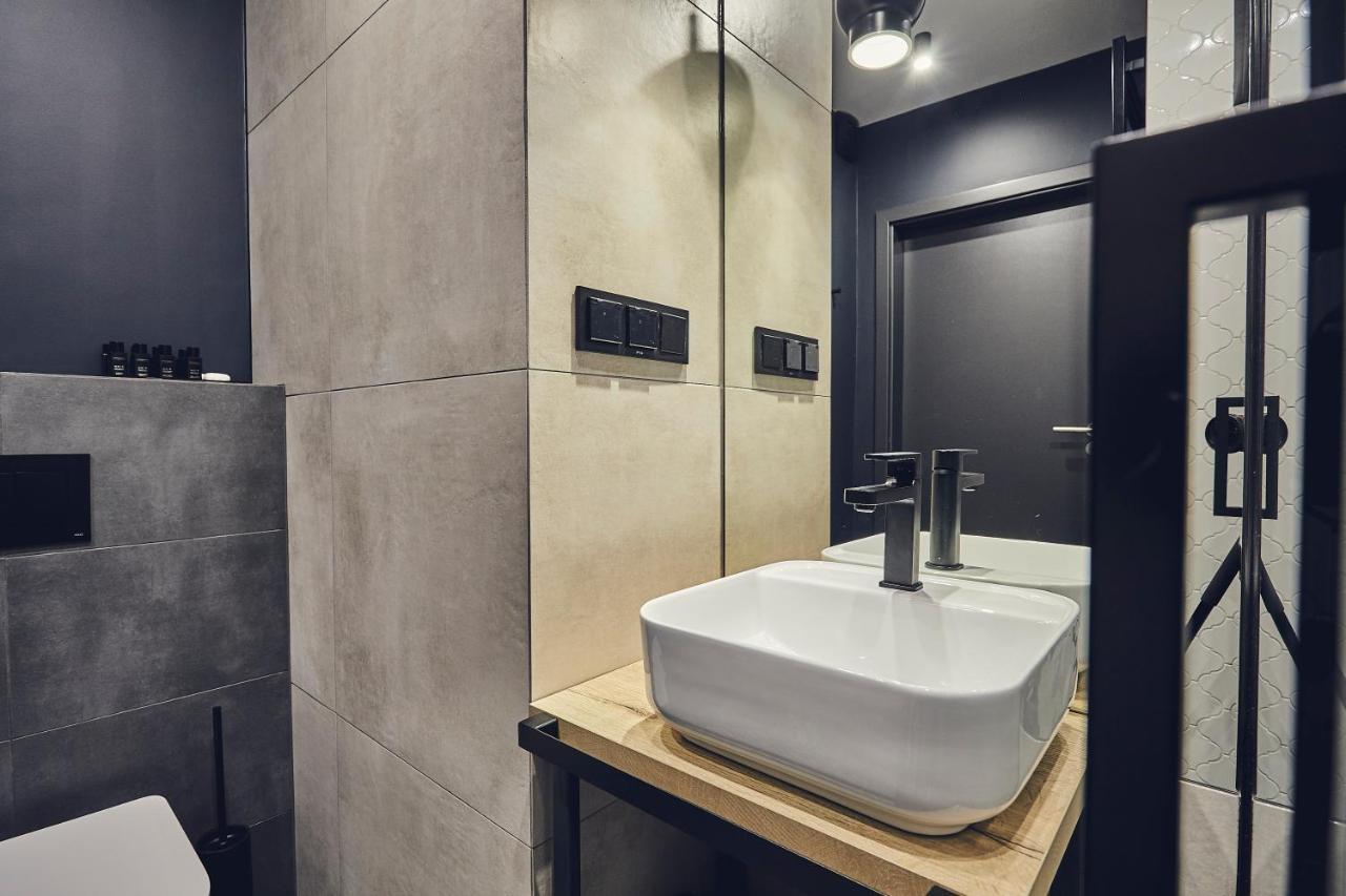 The Bridge Suites Hotel Kraków Eksteriør billede