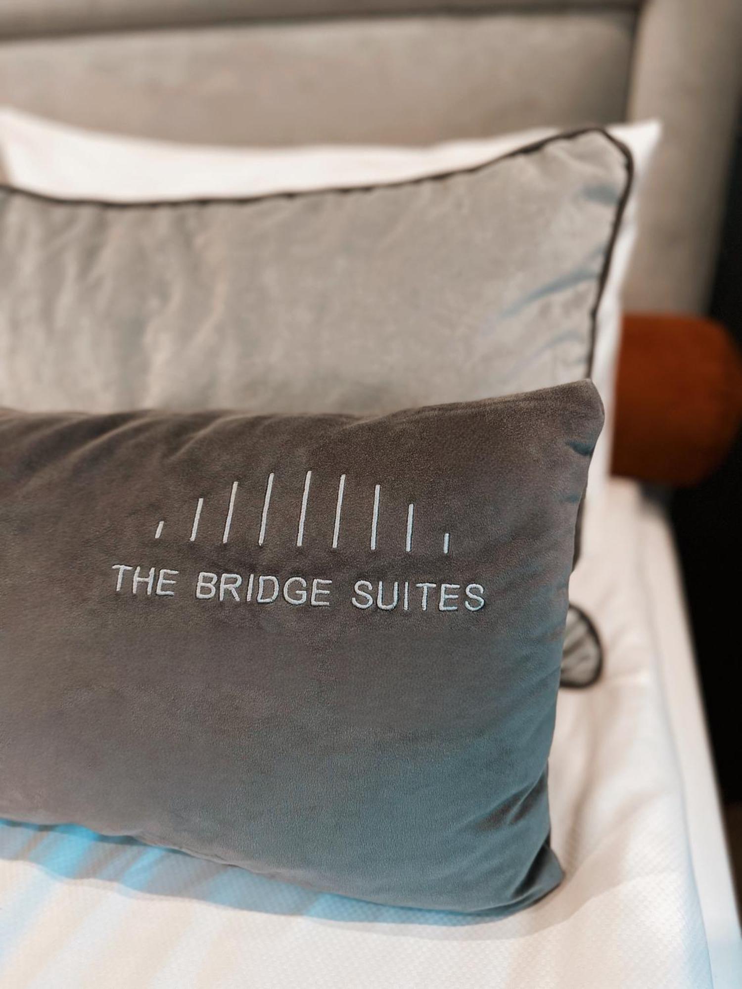The Bridge Suites Hotel Kraków Eksteriør billede